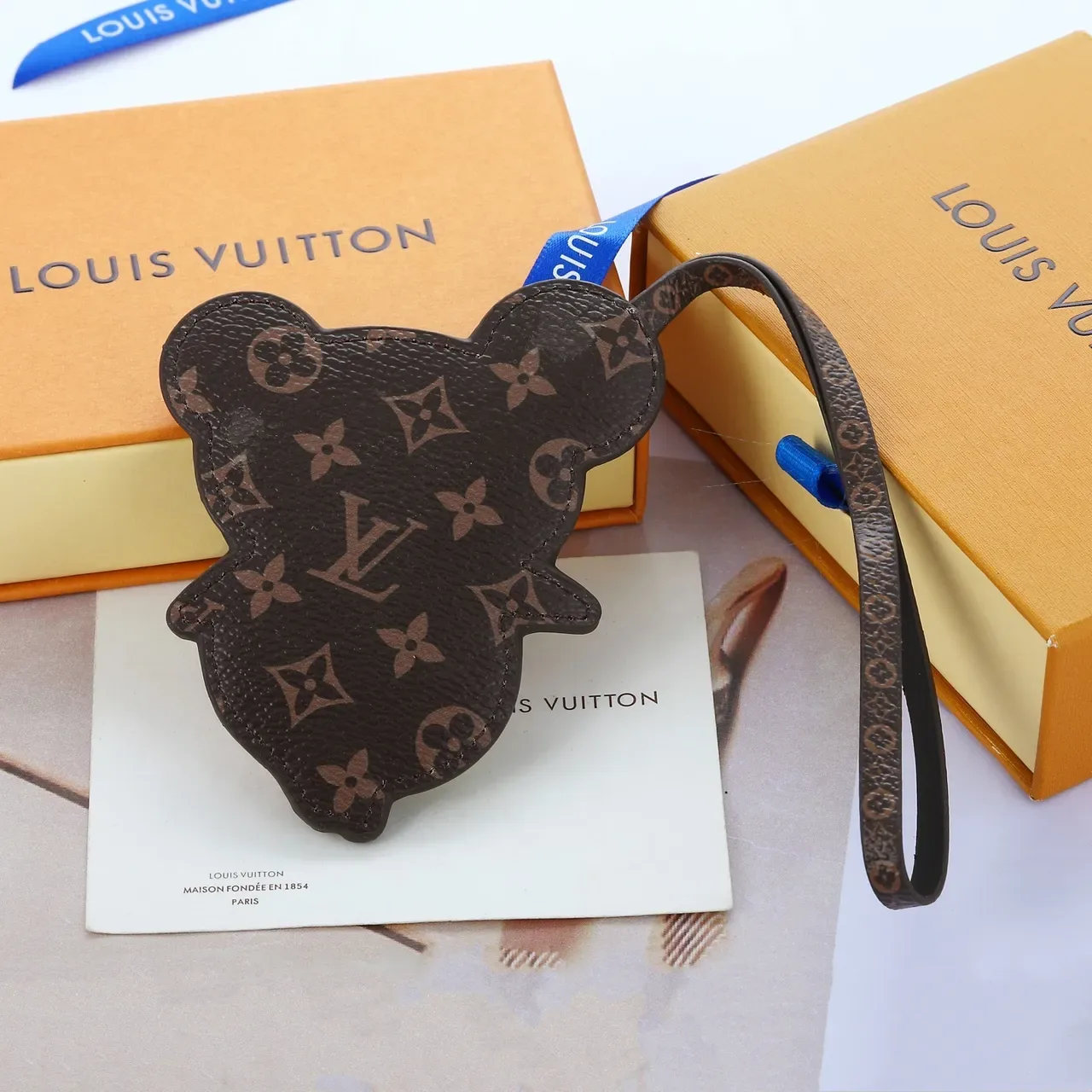 Louis Vuitton Multicolor Black Panda-Shaped Pop-Art Handbag 8