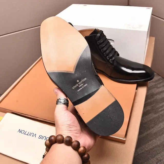 Louis Vuitton Polished Black Cap-Toe Side-Zip Ankle Boots 4