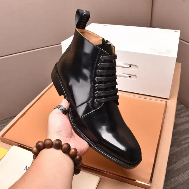 Louis Vuitton Polished Black Cap-Toe Side-Zip Ankle Boots 6