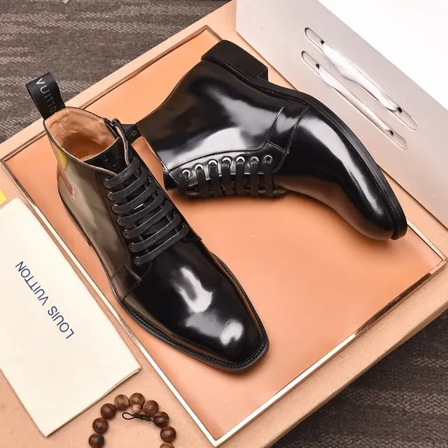 Louis Vuitton Polished Black Cap-Toe Side-Zip Ankle Boots 9