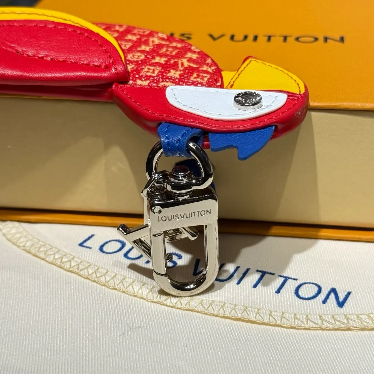 Louis Vuitton Red Multicolor Parrot-Shaped Monogram Leather Handbag 4