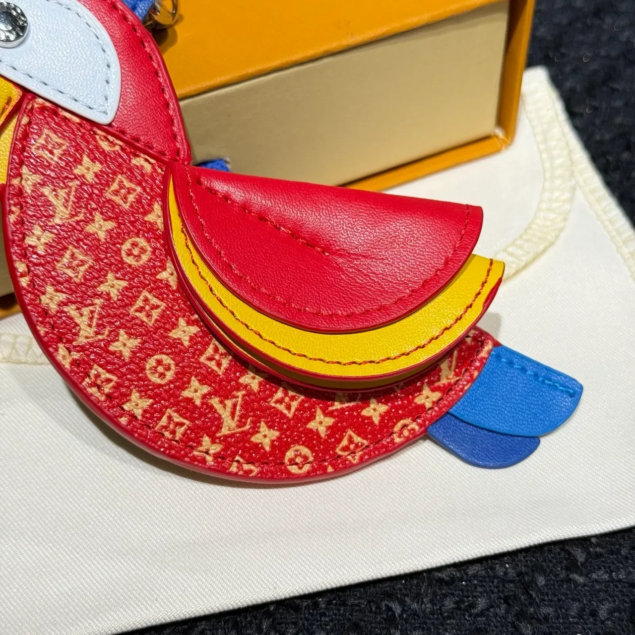 Louis Vuitton Red Multicolor Parrot-Shaped Monogram Leather Handbag 6