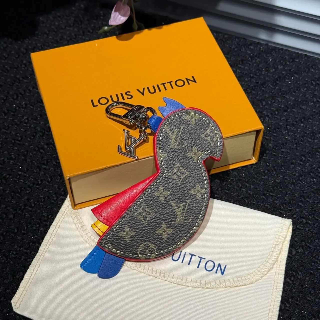 Louis Vuitton Red Multicolor Parrot-Shaped Monogram Leather Handbag 7