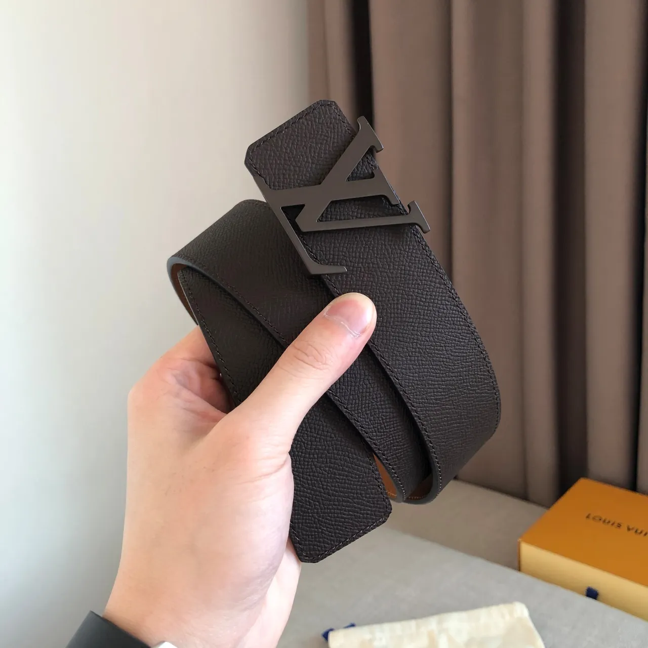 Louis Vuitton Reversible Black Tan Leather Belt 4
