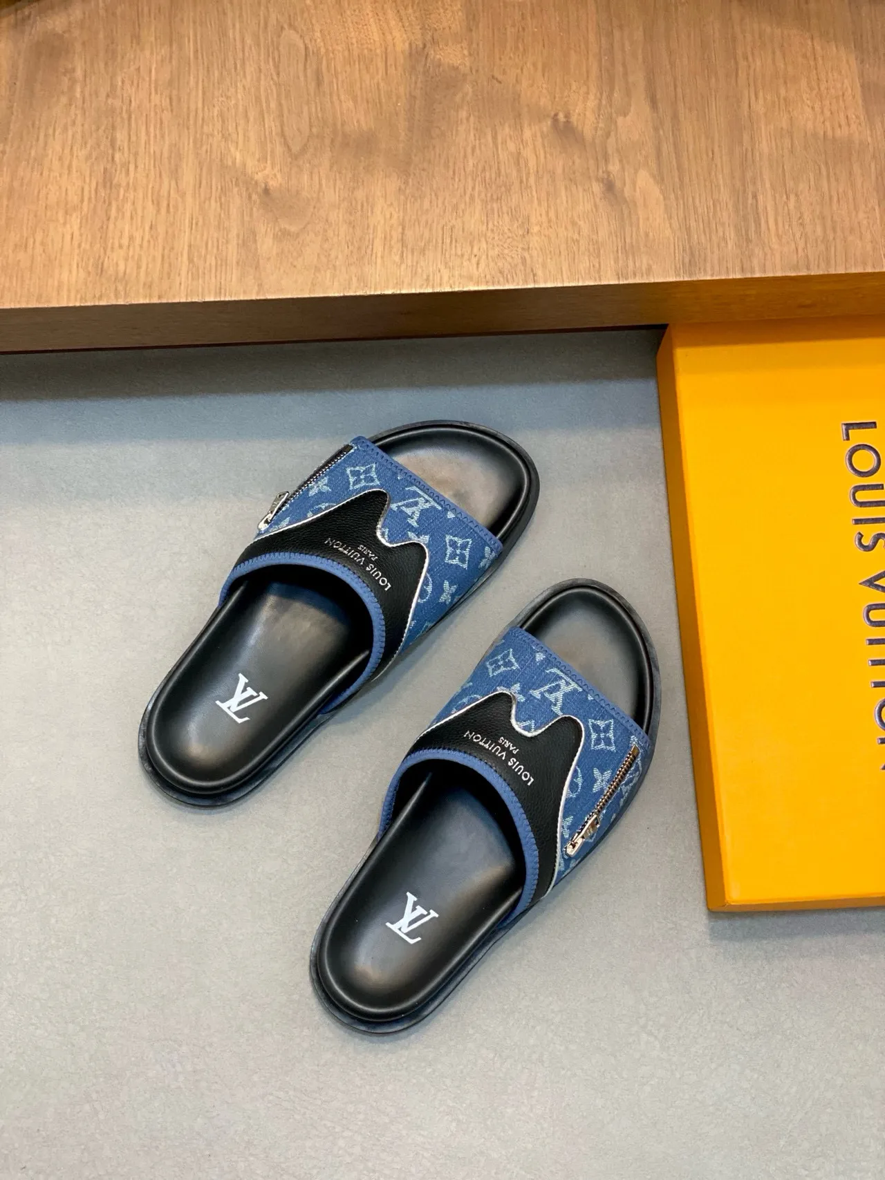 Louis Vuitton Run Away Denim Monogram Zipper Slide Slippers 6
