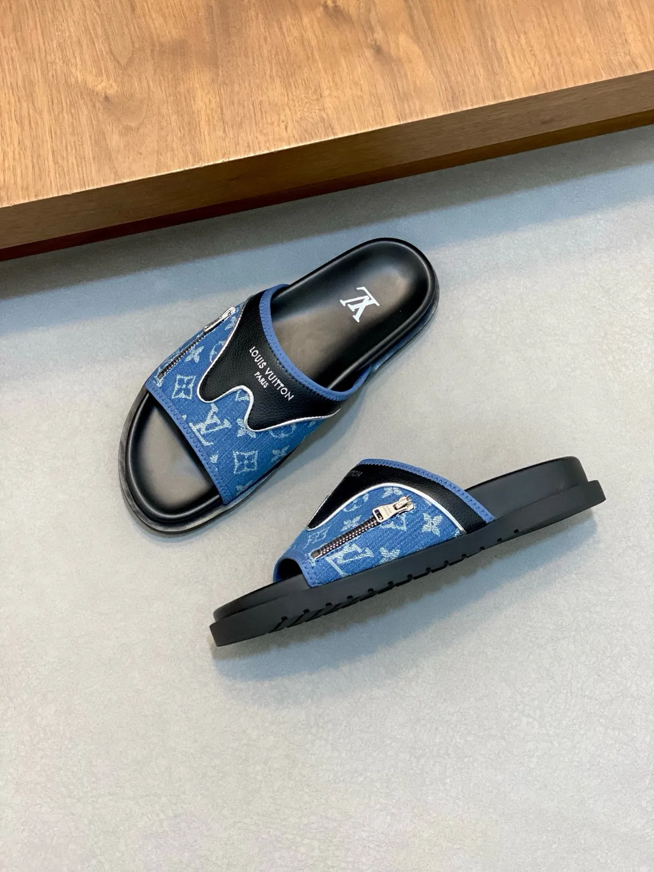Louis Vuitton Run Away Denim Monogram Zipper Slide Slippers 7