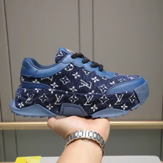 Louis Vuitton Run Away أزرق بحري مونوغرام حذاء رياضي سميك