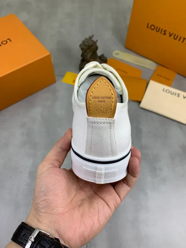 Louis Vuitton Run Away White Canvas Lifestyle Sneakers 3