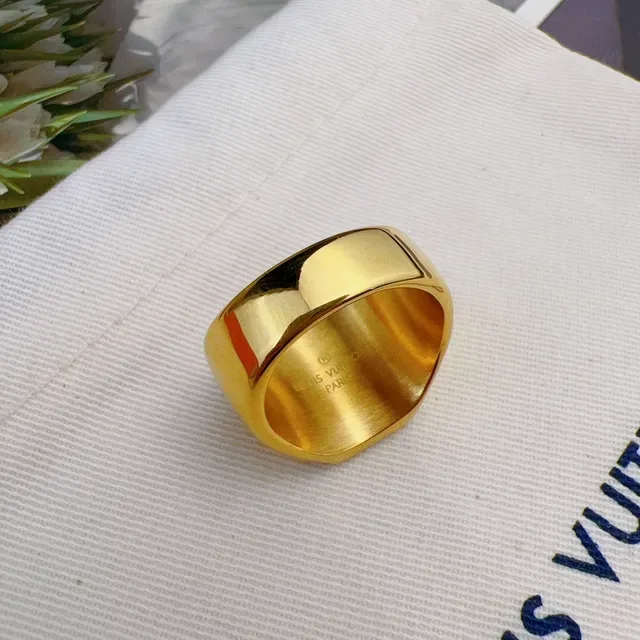 Louis Vuitton Signet Ring Gold Square Face Monogrammed Ring 5