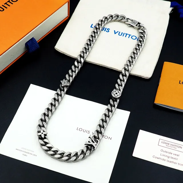 Colar Louis Vuitton corrente chunky curb-link prata com acabamento antiqued 6