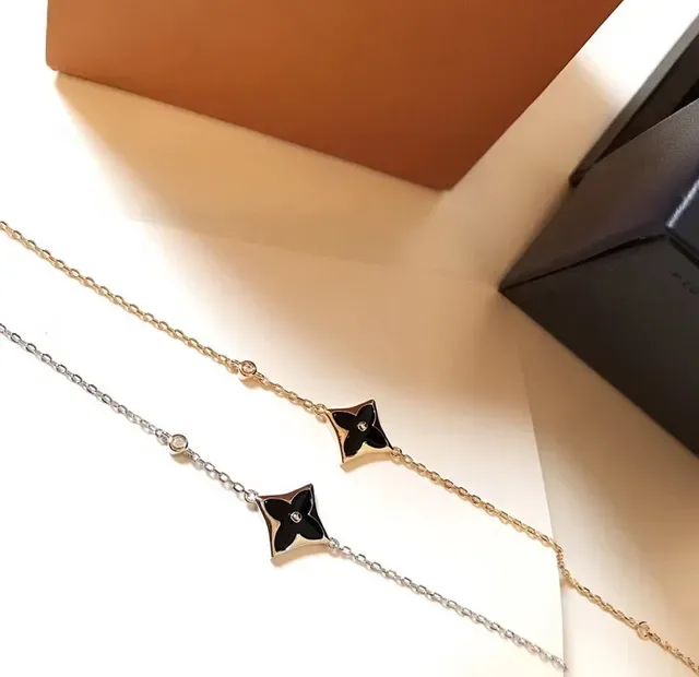 Louis Vuitton Silver White Chain Quatrefoil Pendant Bracelet 2