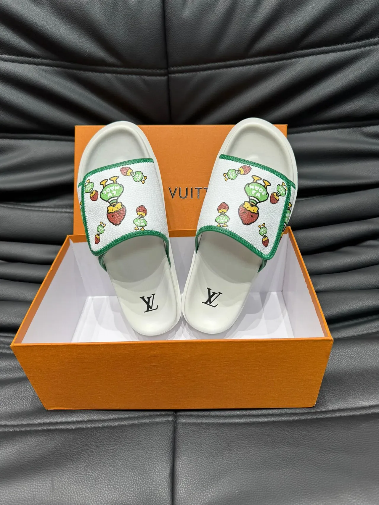 Louis Vuitton Slides White Green Leather Piped Strap Slippers 5
