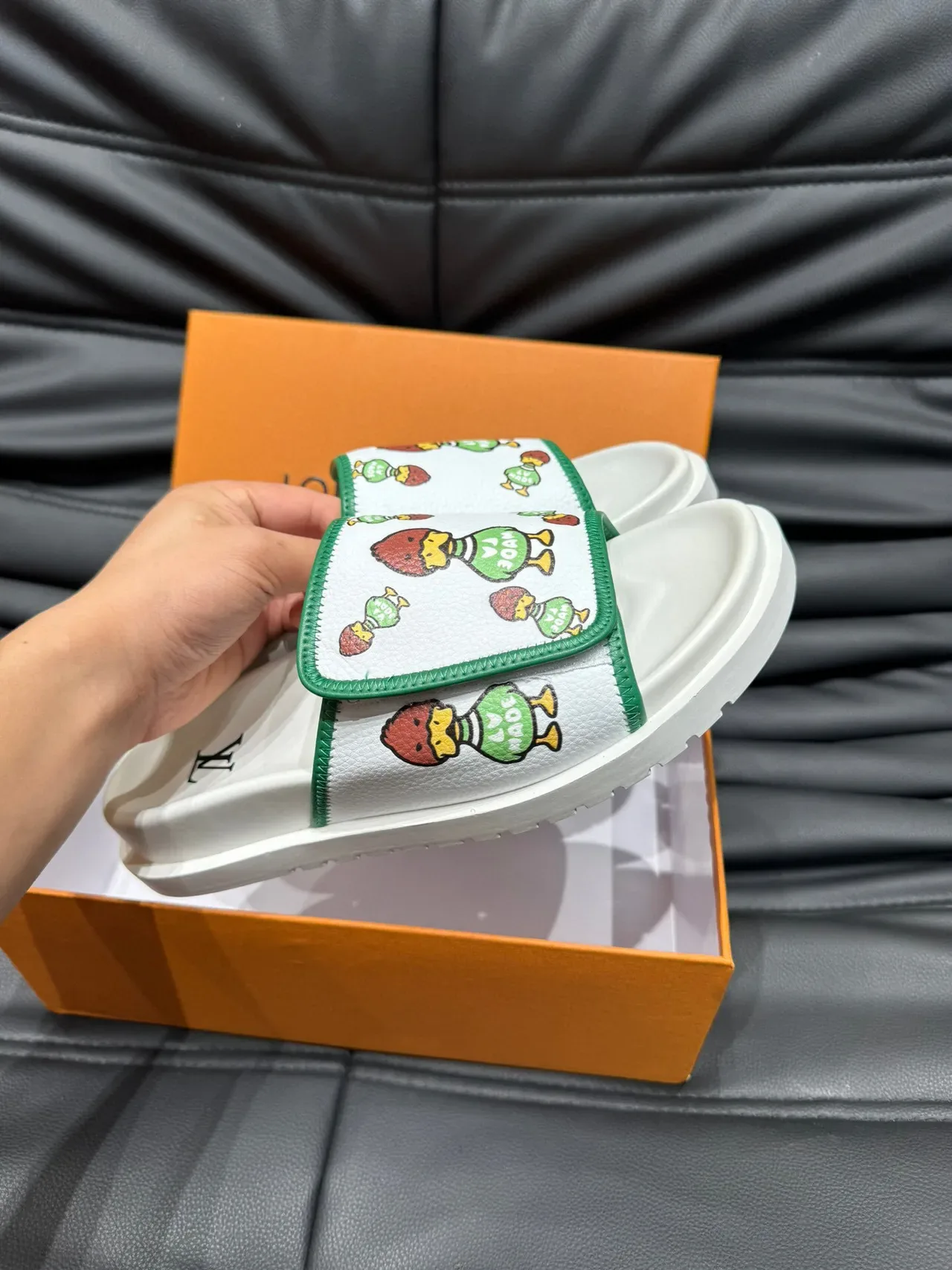Louis Vuitton Slides White Green Leather Piped Strap Slippers 6