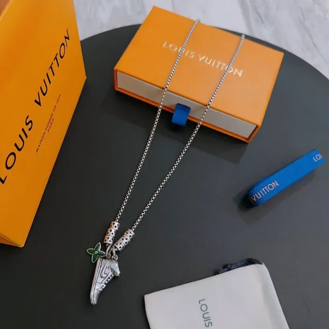 Louis Vuitton Sneaker Pendant Silver-Tone Chain Necklace 6