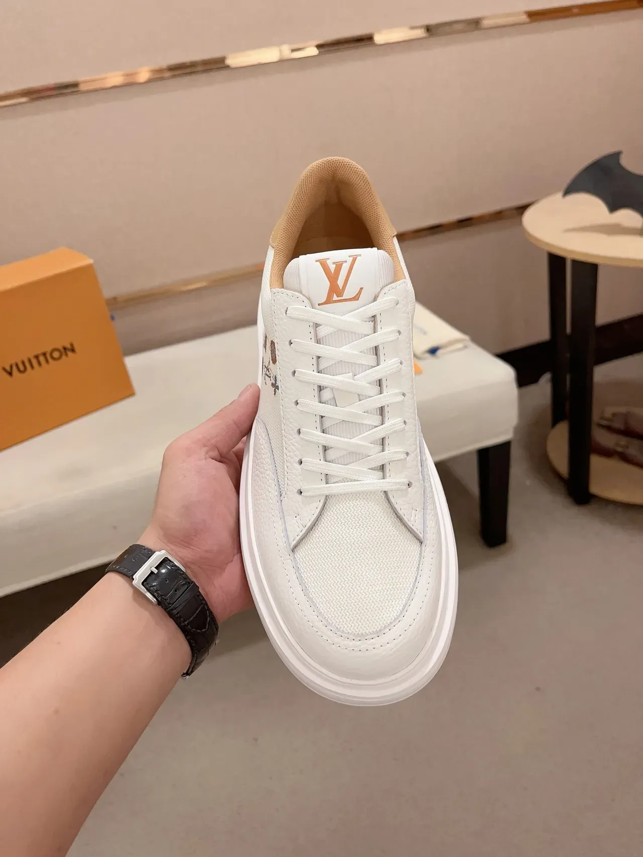 Louis Vuitton 白色米色低帮平台底休闲运动鞋 6
