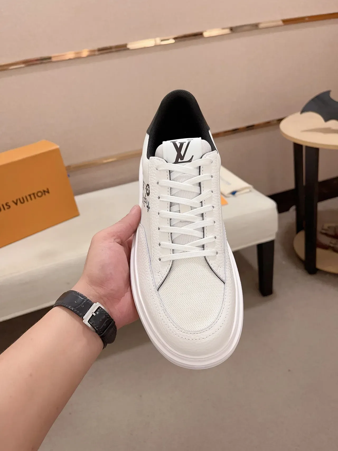 Louis Vuitton White Black Low-Top Platform Sole Lifestyle Sneakers 6