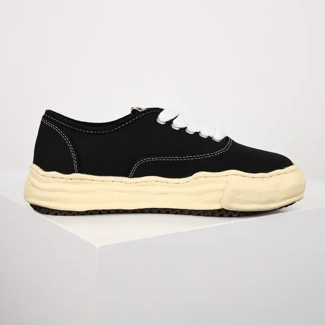 MMY Black Beige Canvas Upper Sculpted Cream Midsole Sneakers 7