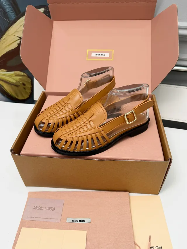 Miu Miu Wander Marron Noir Cuir Tissé Sangle Transparente Sandales Casual 3