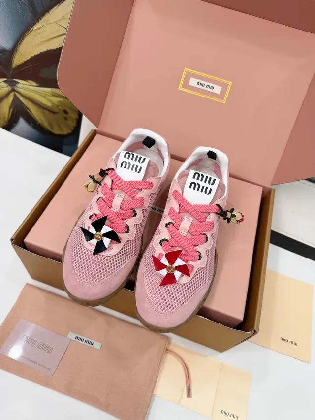 Miu Miu Wander Tênis lifestyle rosa malha e camurça 5