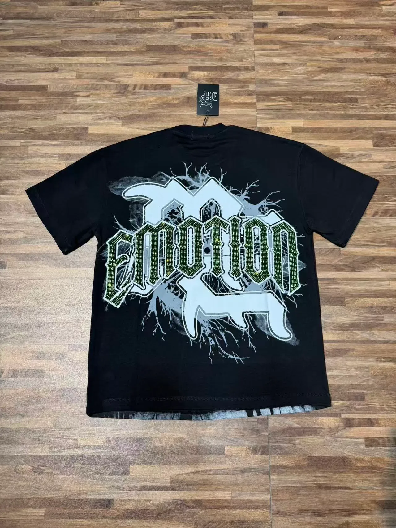 Mixed Emotion Emotion Graphic Rhinestone Angel T-Shirt 4