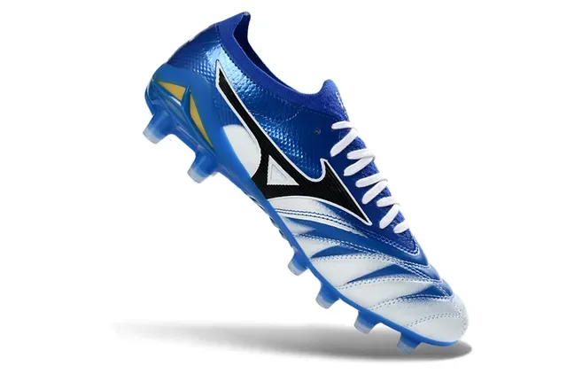Mizuno Bleu Blanc Chaussures de football à tige basse en maille avec overlays synthétiques motif ondulé pour terrain ferme 2