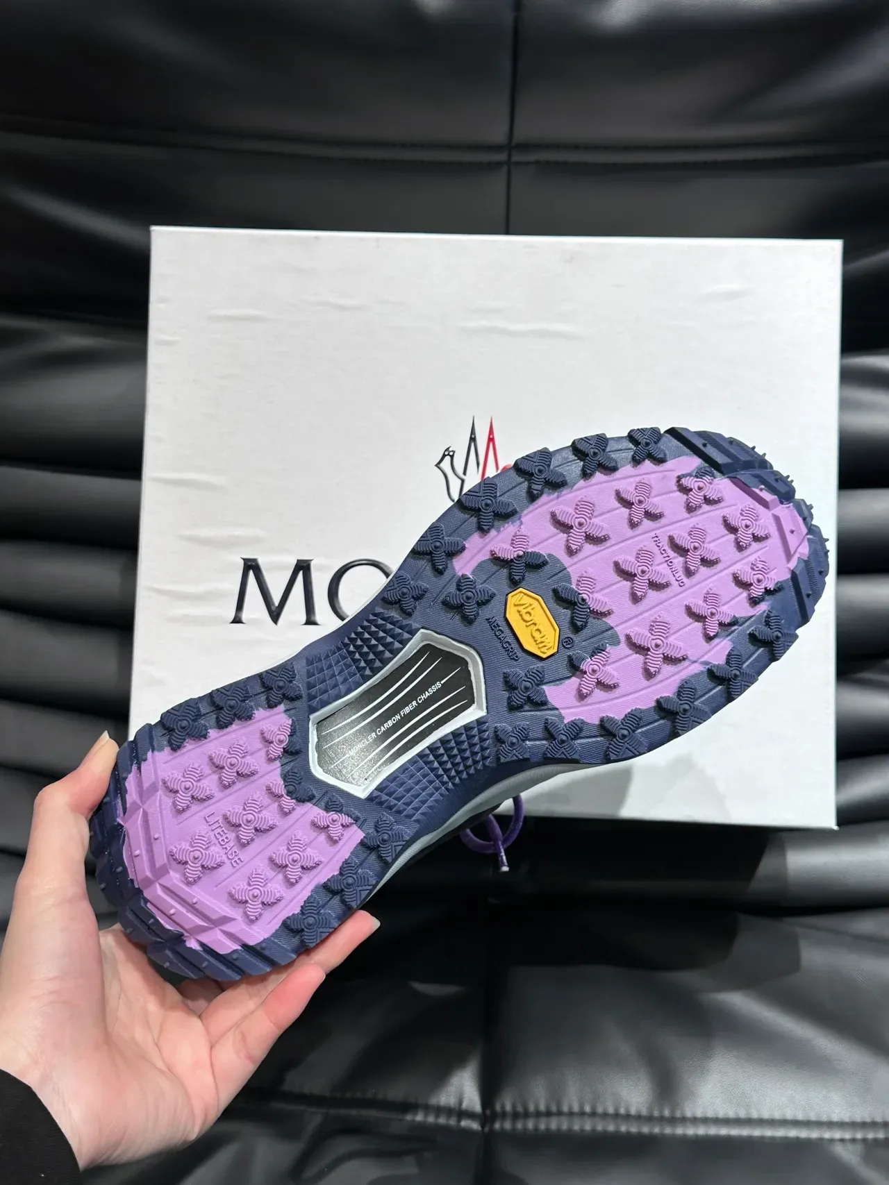 Moncler Grenoble à panneaux de maille Navy and Purple Lifestyle Sneakers 2