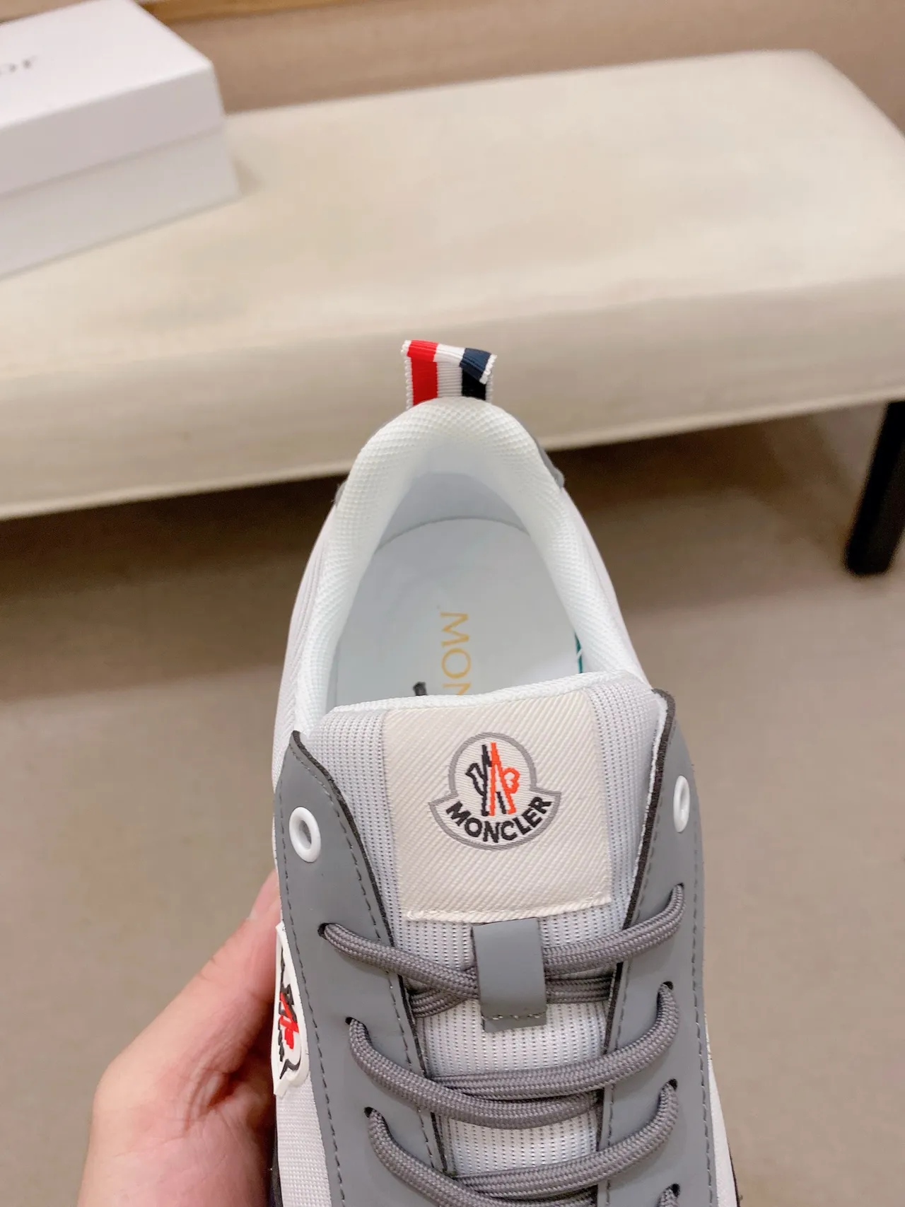 Moncler Lifestyle Sneaker Gris et Bleu Marine Chaussures Chunky 4
