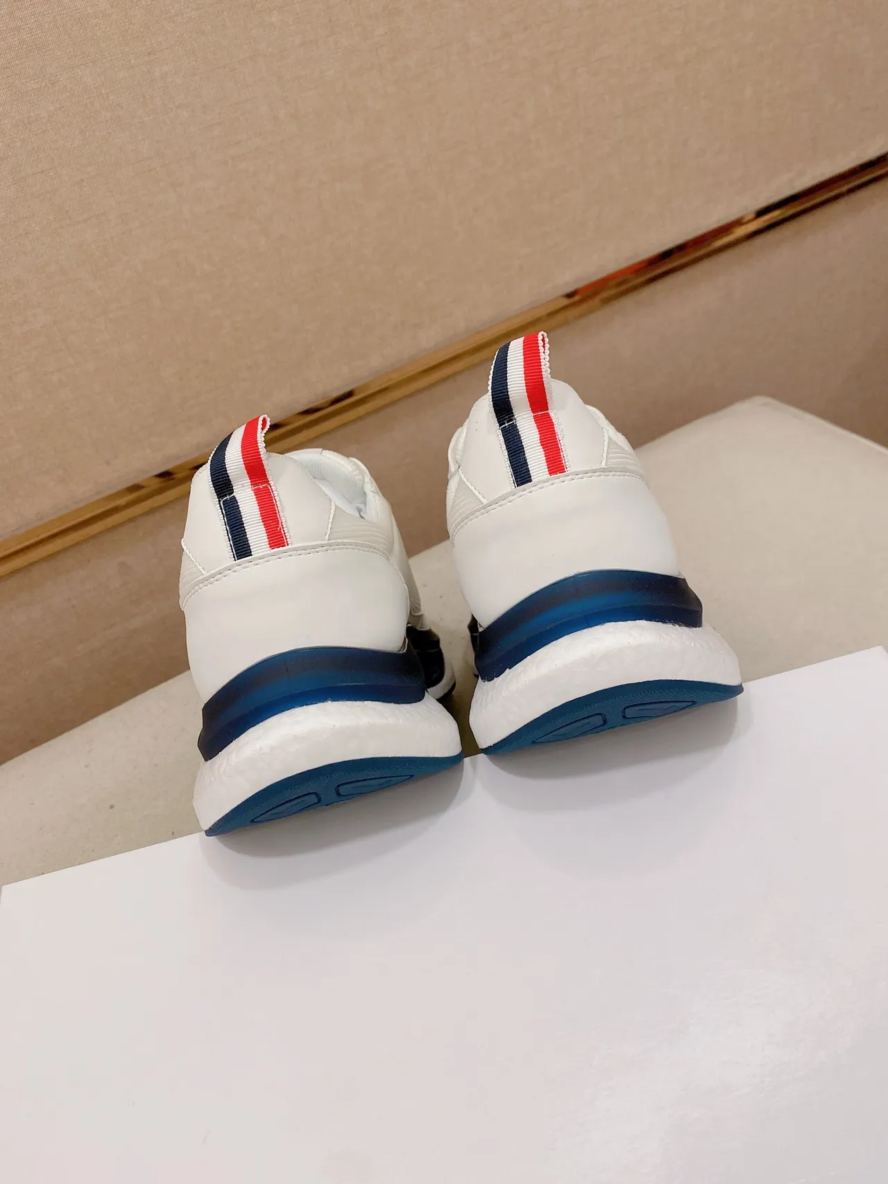 Moncler Blanc Marine Tricoté Textile Supérieur Bleu Transparent Semelle Milieu Channel Lifestyle Sneakers 3