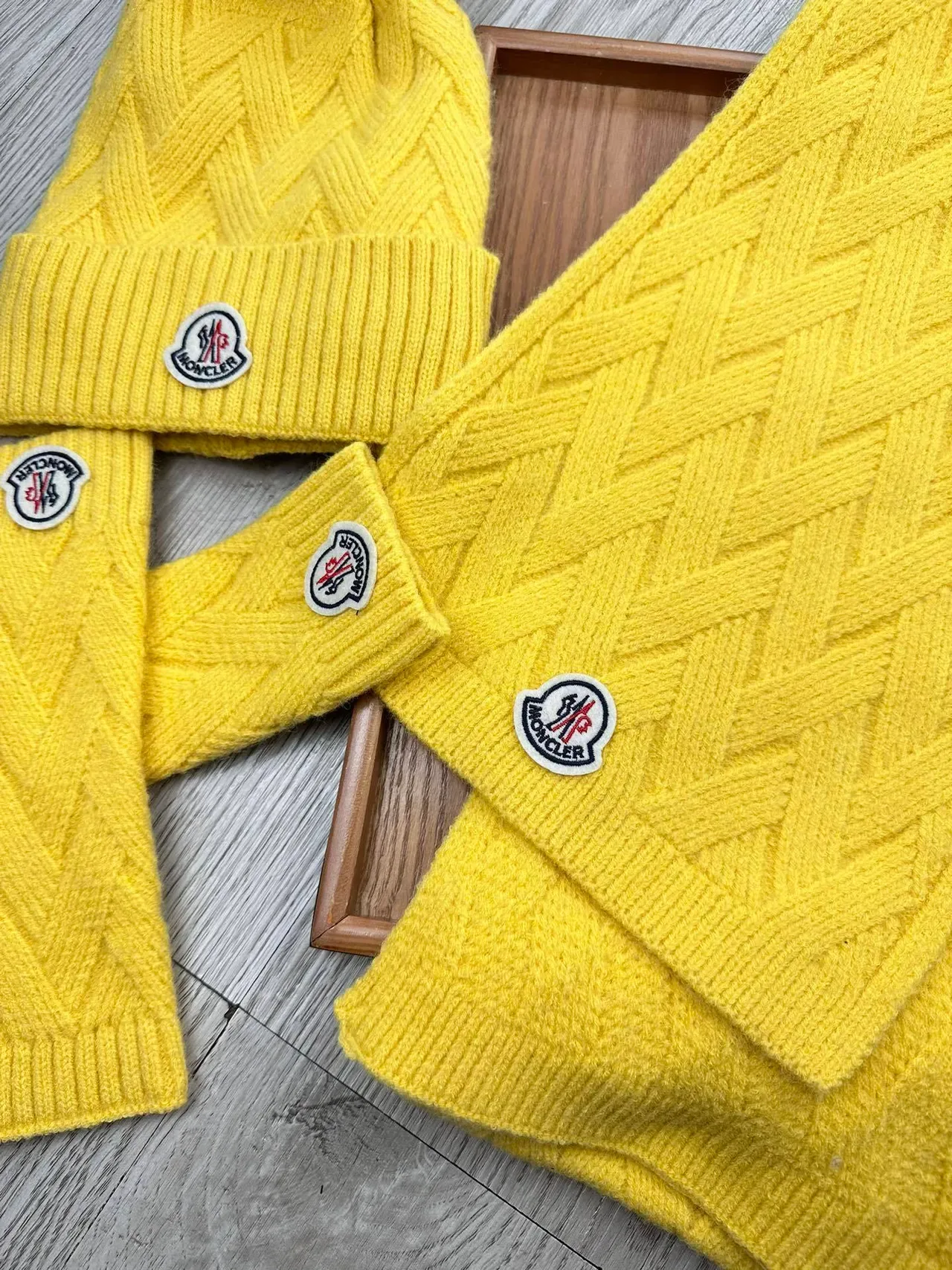Moncler Yellow Cable-Knit Pattern Fur Pom-Pom Beanie 7