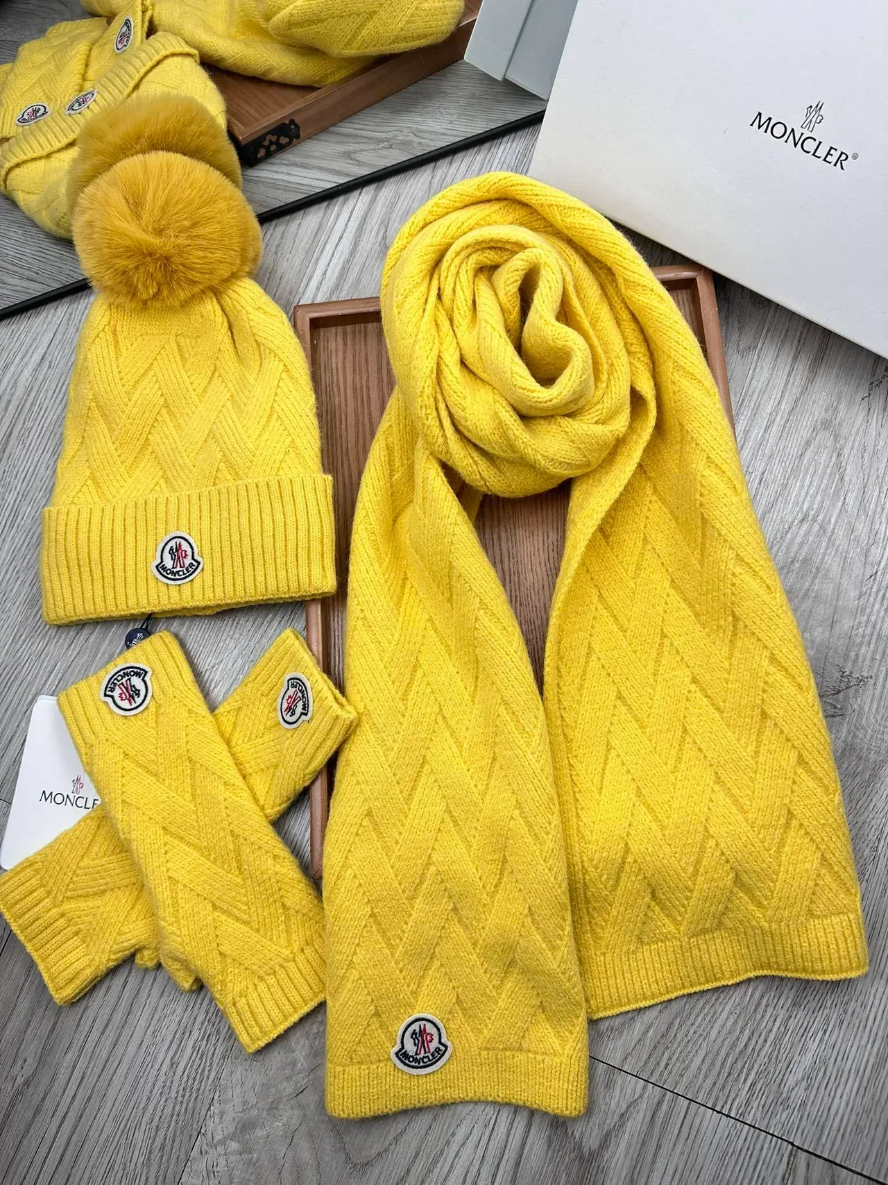 Moncler Yellow Cable-Knit Pattern Fur Pom-Pom Beanie 8