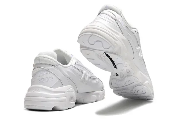New Balance 1000 Sneakers Chunky Blanches 3