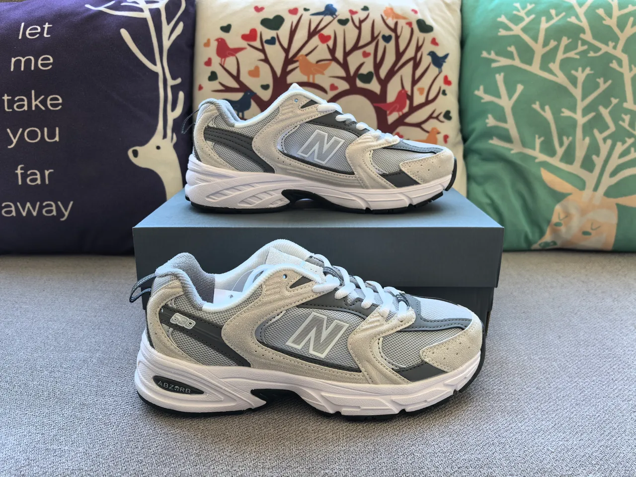 New Balance 860 Argent Noir Maille et Construction de Superposition Synthétique Structure de Cage Pied du Milieu Chaussures de Course 7