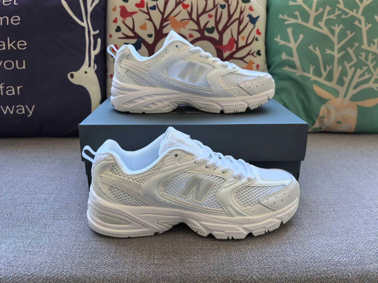 New Balance 860 Argent Noir Maille et Construction de Superposition Synthétique Structure de Cage Pied du Milieu Chaussures de Course 8
