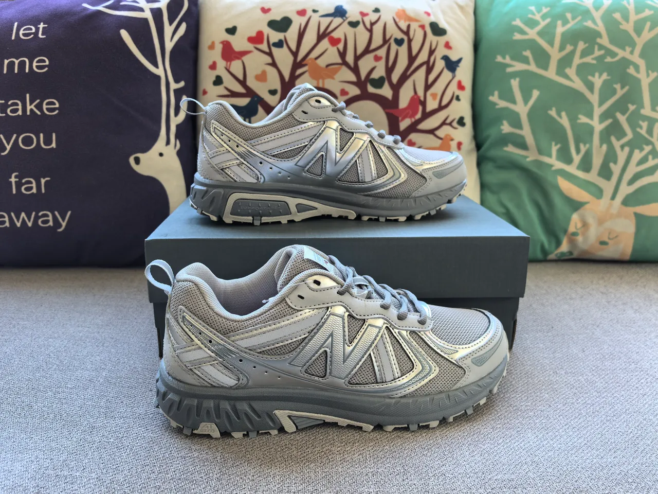 New Balance 860 Argent Noir Maille et Construction de Superposition Synthétique Structure de Cage Pied du Milieu Chaussures de Course 11