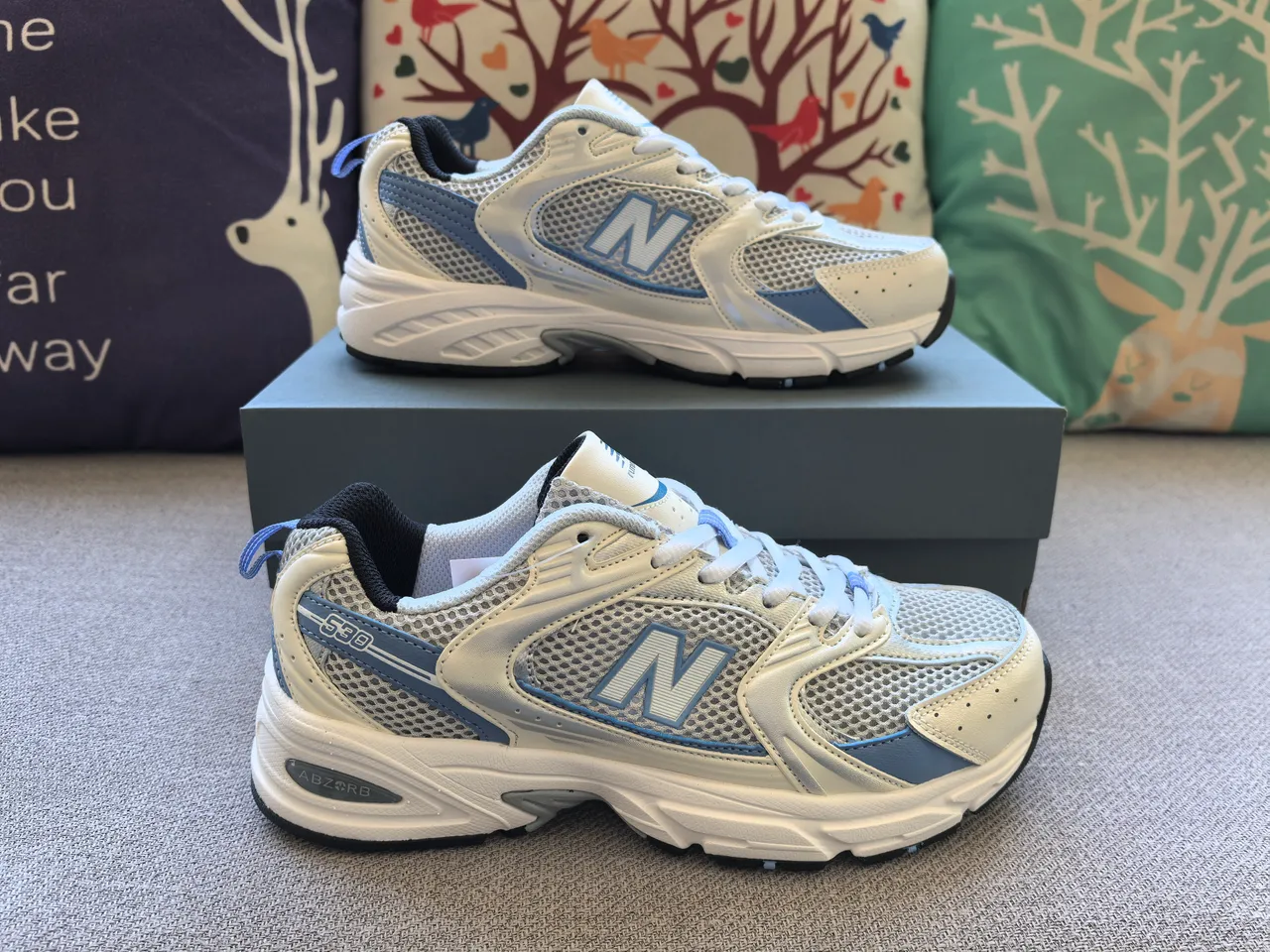New Balance 860 Argent Noir Maille et Construction de Superposition Synthétique Structure de Cage Pied du Milieu Chaussures de Course 16