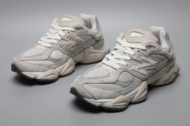 New Balance 9060 Sneakers Lifestyle Beige et Blanc 5
