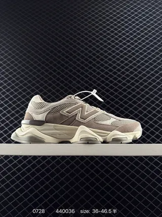 New Balance 9060 Baskets Chunky Beige en Maille et Suède 2