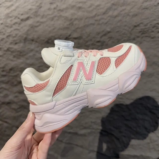 New Balance 9060 أسود رمادي كعب BOA إغلاق بالدوارة حذاء رياضي سميك 21