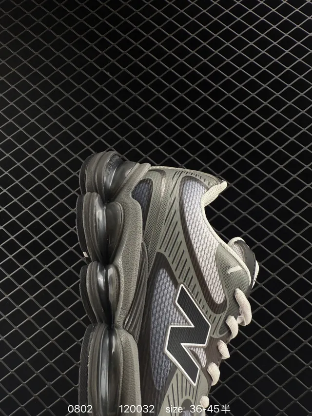 New Balance 9060 Cinza Preto Tênis Chunky 4