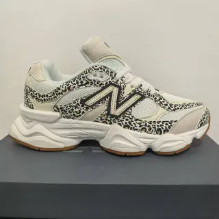 New Balance 9060 ترينرز سميكة بطبعة فهد