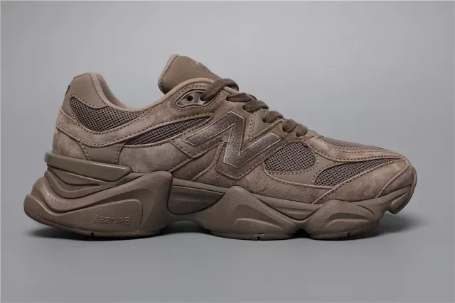New Balance 9060 Monocromatique Marron Sneakers Lifestyle 8