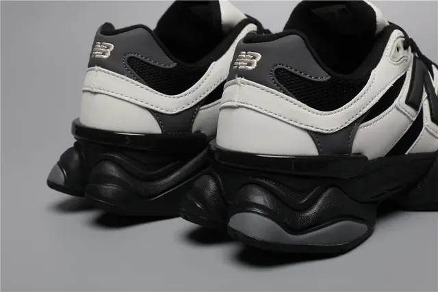 New Balance 9060 sneakers lifestyle blanc et noir 2