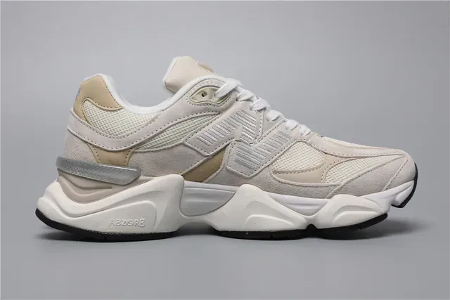 New Balance Sneakers lifestyle beige blanc avec midsole chunky en matériau mixte 8