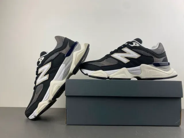 New Balance Tênis Chunky Preto e Cinza com Sola Multicamadas Malla e Recobrimento Sintético 14