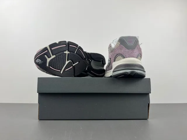 New Balance Chaussures Chunky Violet Beige Mediasole Ante et Maille 16