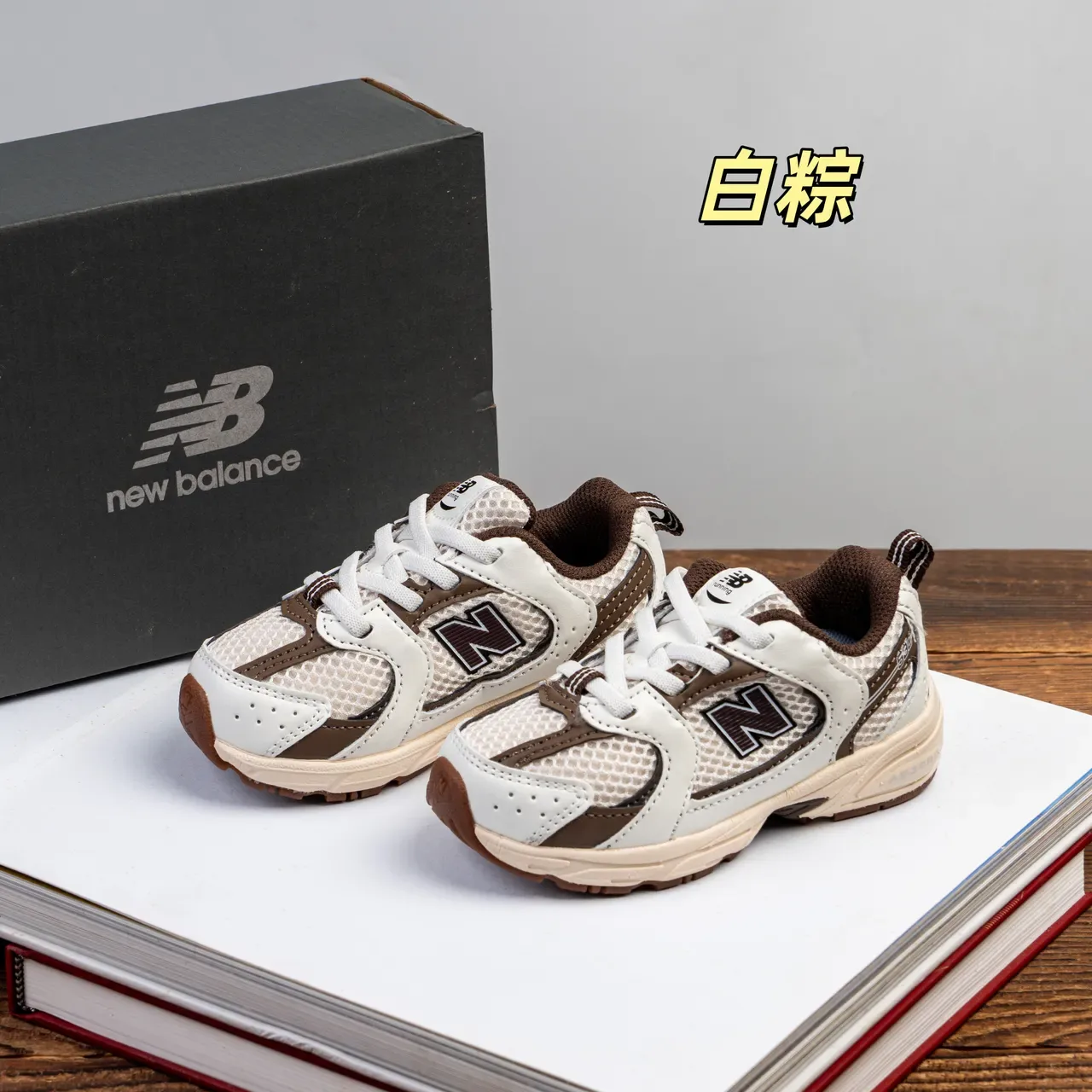 New Balance blanco verde suela media gruesa parte superior híbrida malla-sintética zapatillas lifestyle 14