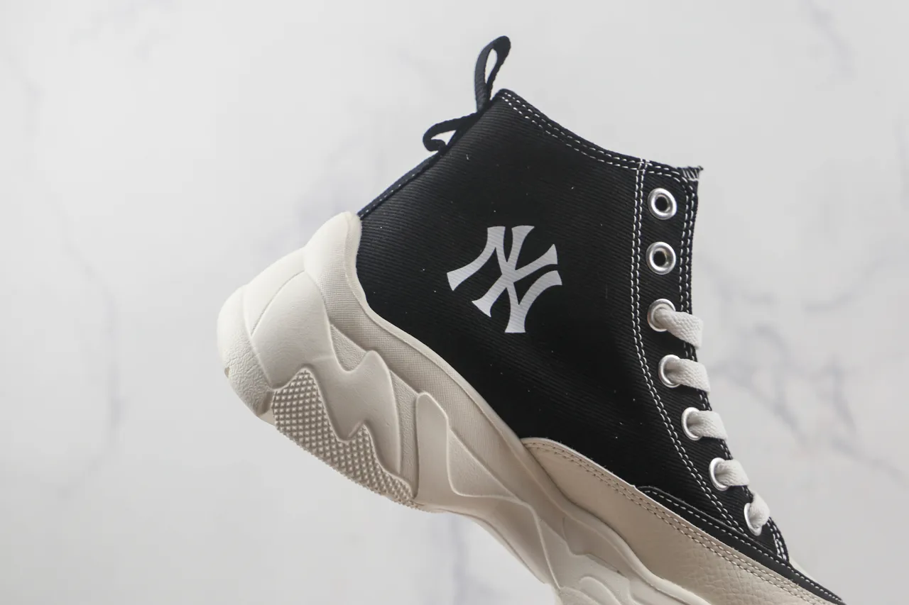 New Era NY Yankees High-Top Chunky Sneaker 5