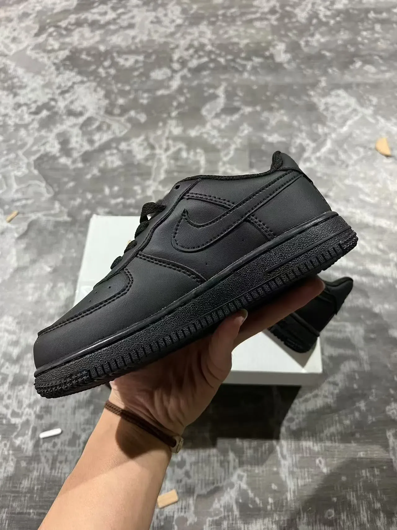 Nike Air Force 1 Black Lifestyle Sneakers 5