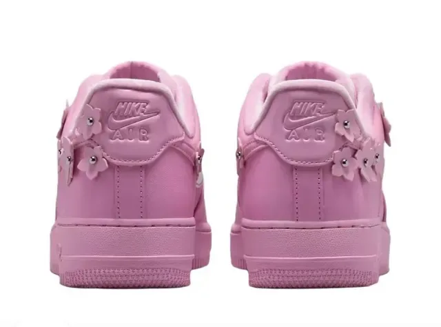 Nike Air Force 1 Pink Floral Appliqué Lifestyle Sneakers 3