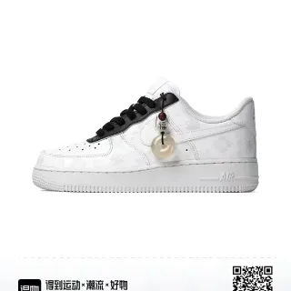 Nike Air Force 1 White Black Low-Top Leather Upper Lifestyle Sneakers